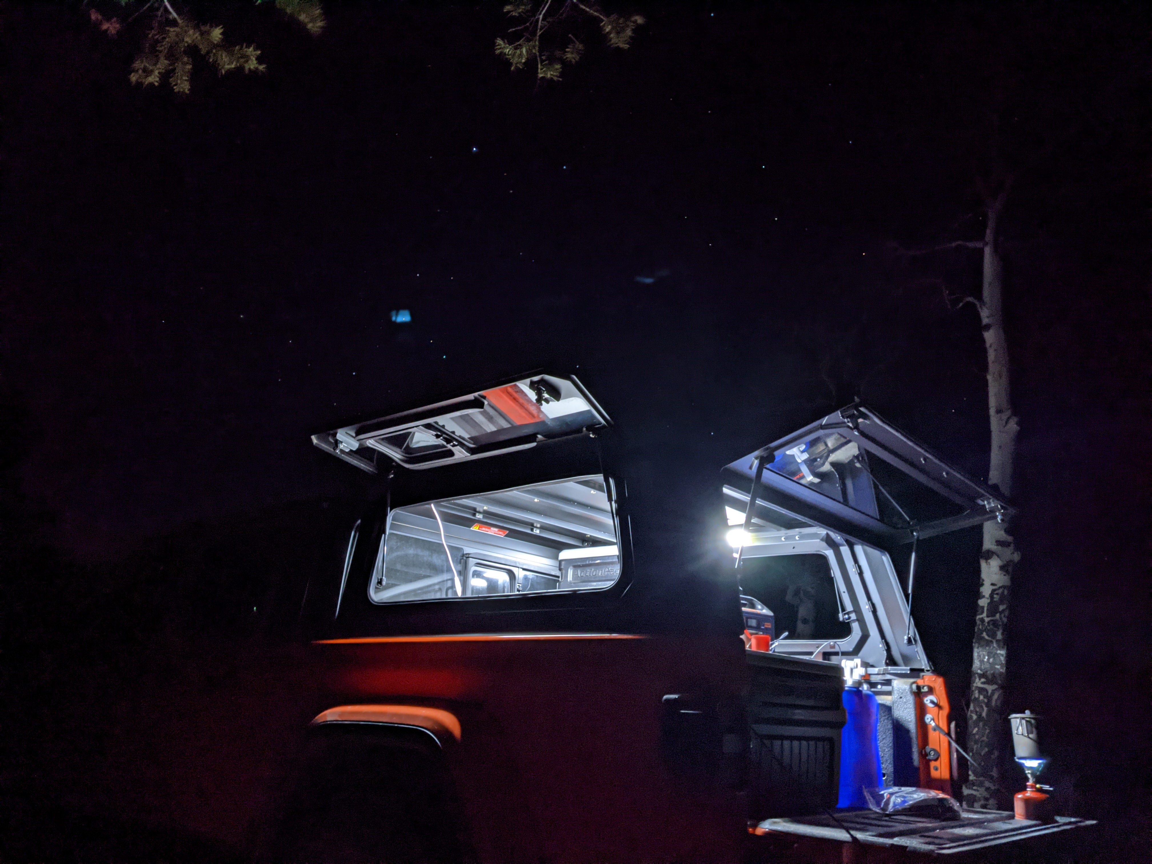 The Klymit Everlight installed in the back of a Jeep Gladiator